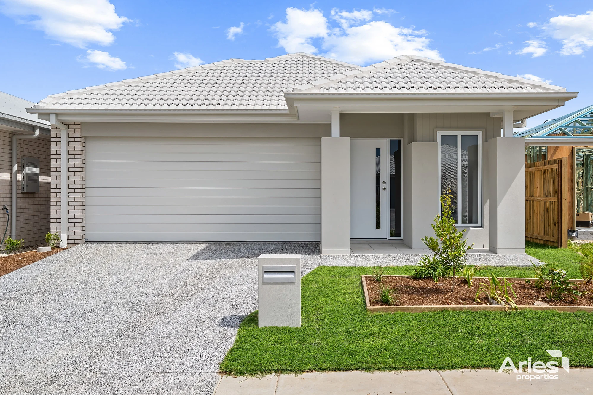 16 Lunar Street, Flagstone QLD 4280