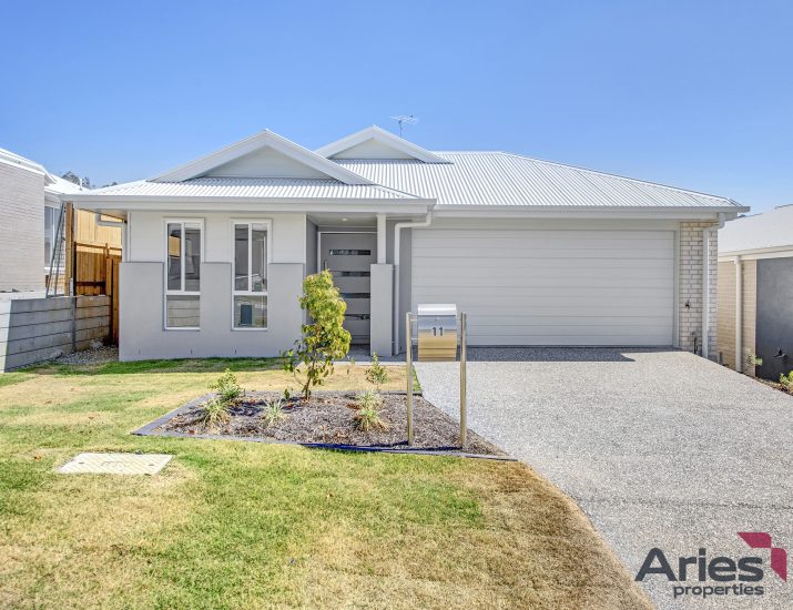 11 Endeavour Crescent, Pallara QLD 4110
